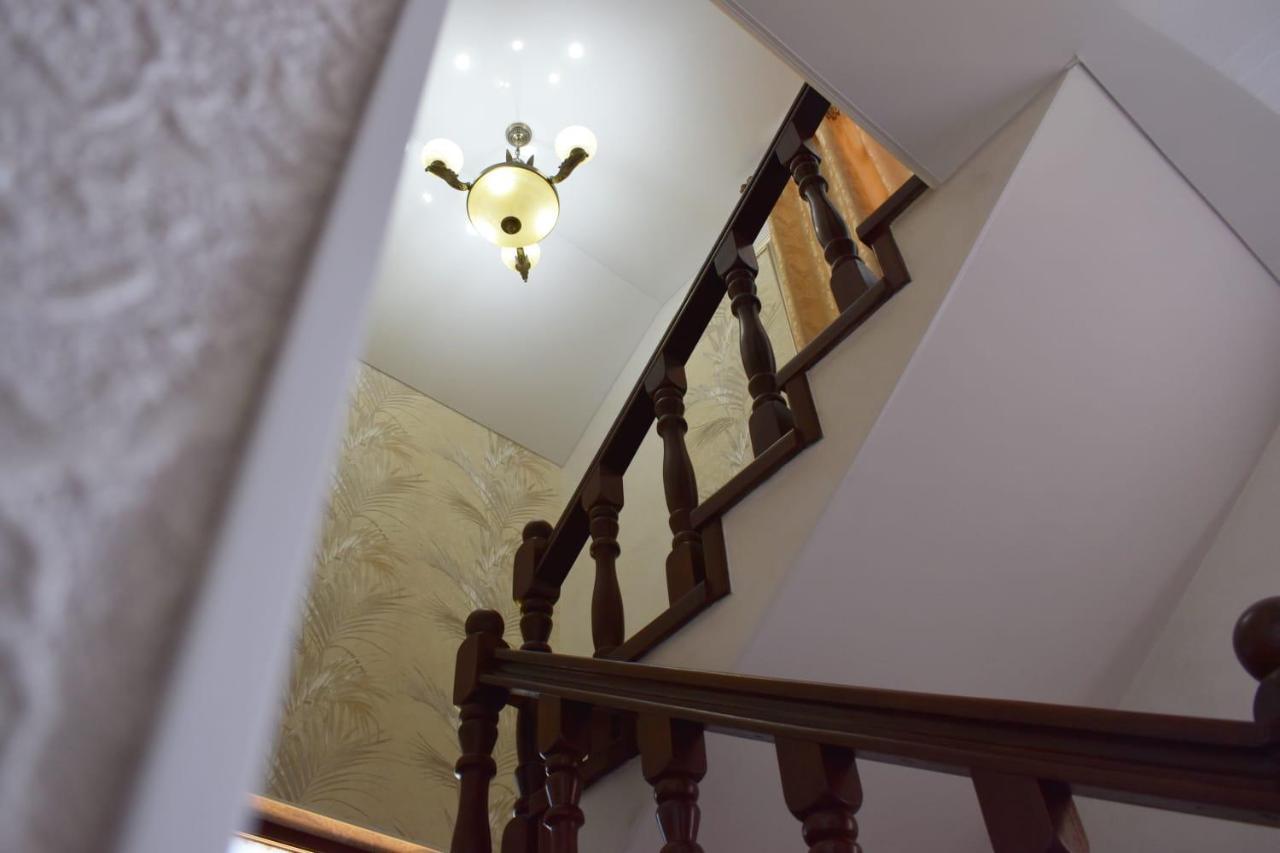 Casa Brancusiana Appartement Târgu Jiu Buitenkant foto