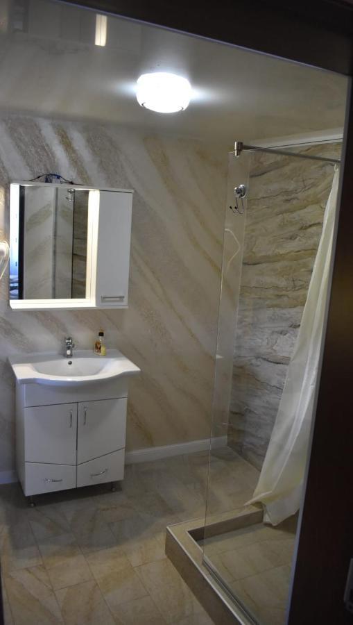 Casa Brancusiana Appartement Târgu Jiu Buitenkant foto